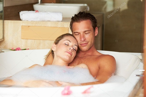 depositphotos_36836315-stock-photo-couple-relaxing-in-bubble-bath.jpg