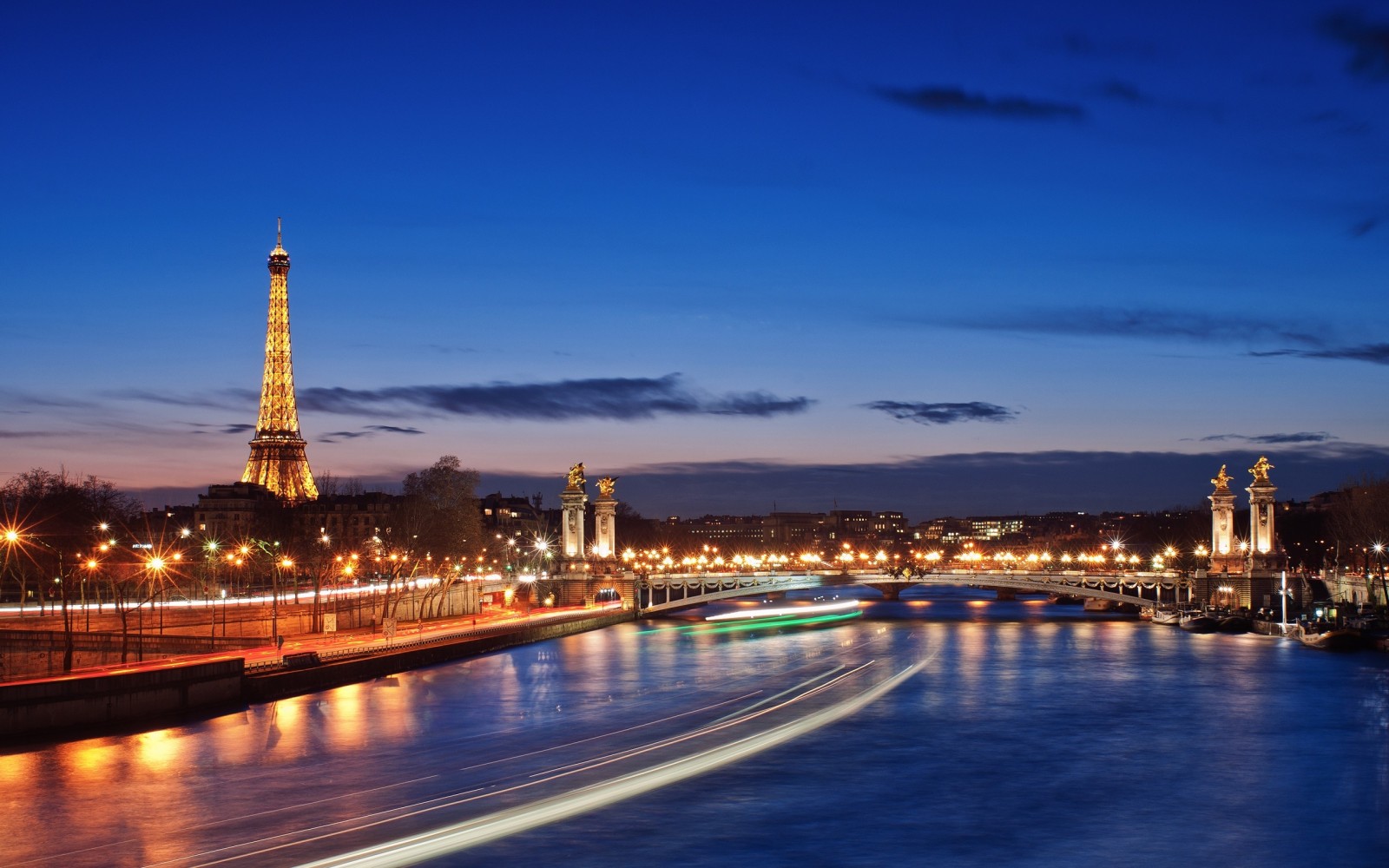 eiffel_tower_paris_night_lights_france_bridge_river_hdr-698553.jpg!d.jpg