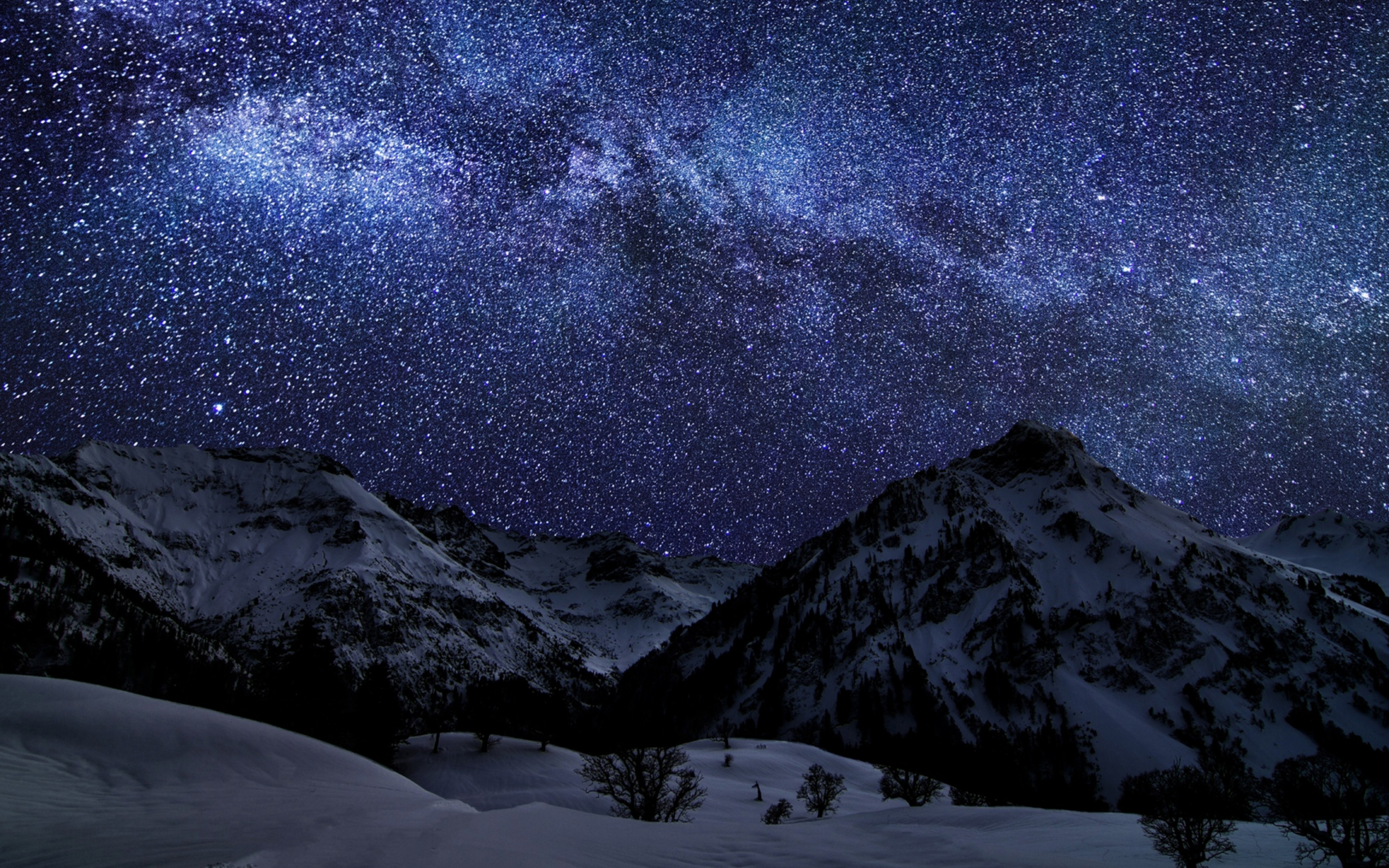 a-winter-night-with-many-stars-5120x3200.jpg