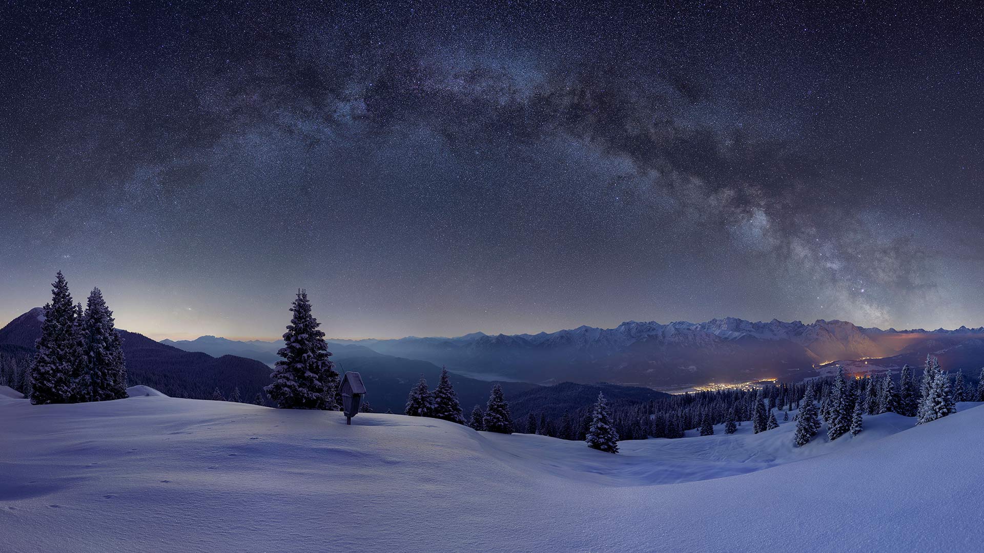 Milky-Way-above-the-Wallgau-Alm-Karwendel-Bavaria-Germany-20190104.jpg