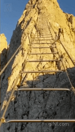 중국에 있는 천국의 계단.gif
